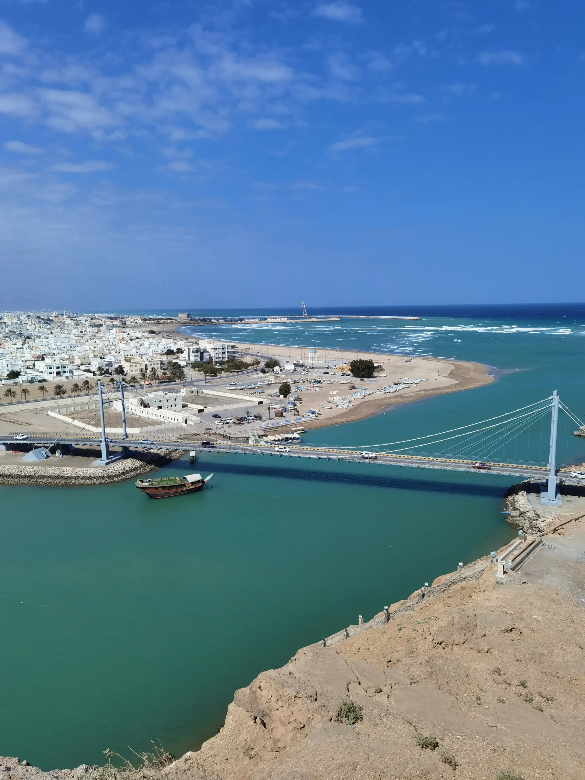 мост города Сур  обзорная площадка